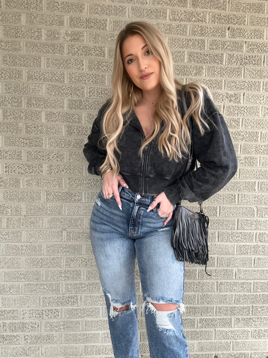 Vintage Vibe High Rise Mom Cropped Jeans